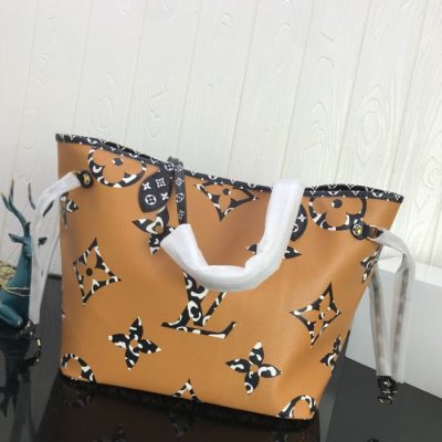 Louis Vuitton Monogram Jungle Neverfull MM Tote Bag