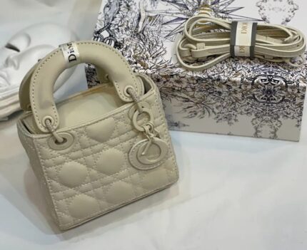Tui Lady Dior Ultra Matte Bag